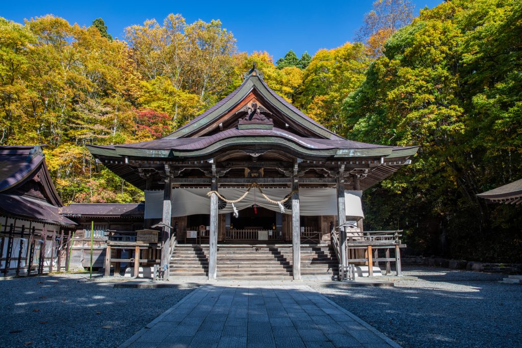 パワースポット神社で開運した人続出 その効果とは 運気が上がる神社やその参拝方法等を紹介